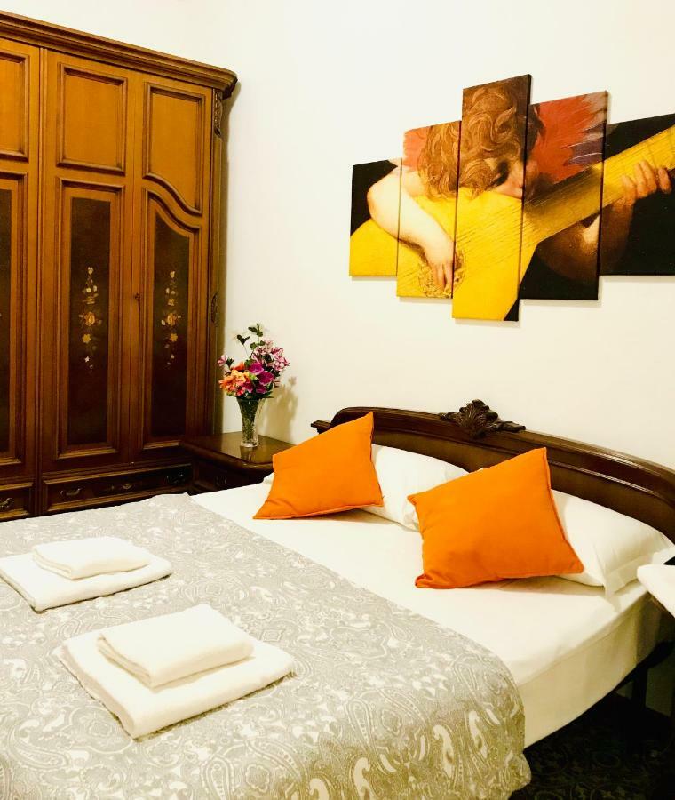 Colosseum Luxury Room Рим Екстериор снимка